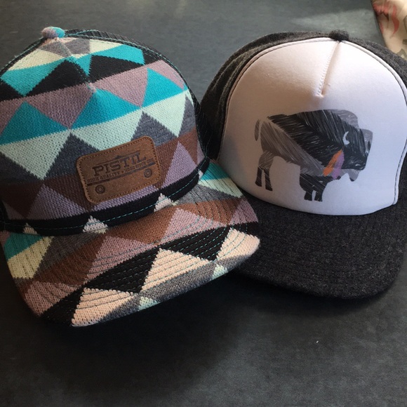 pistil hats
